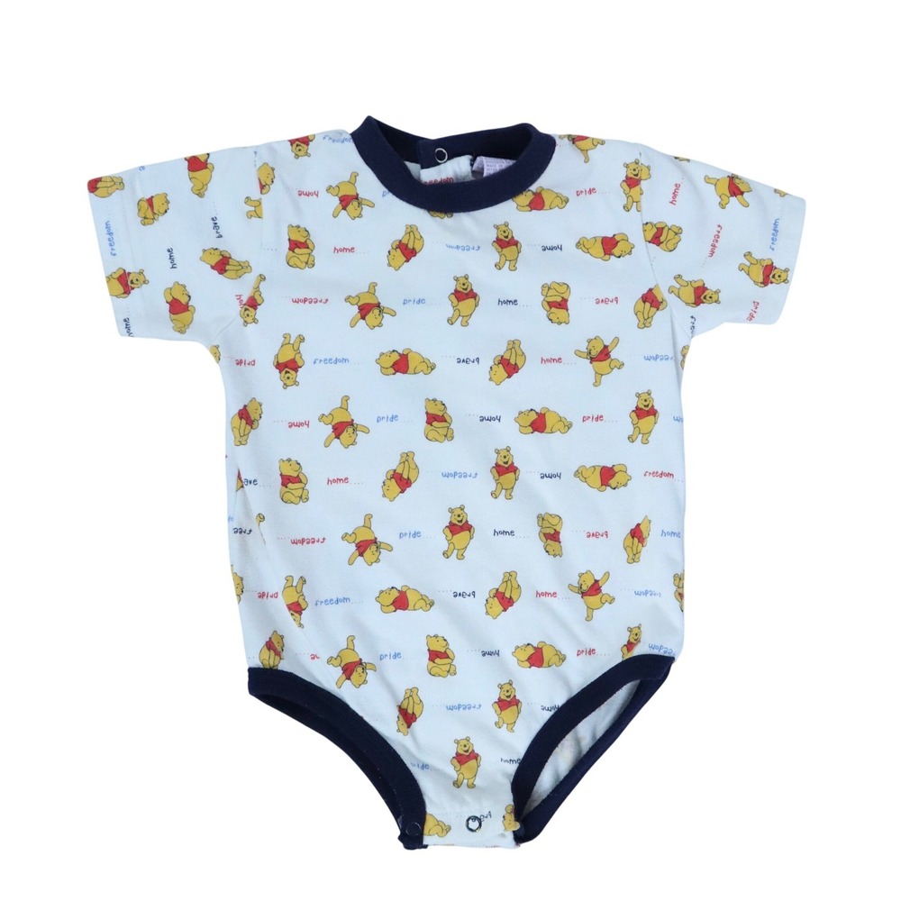 Vintage Disney‎ Winnie the Pooh White Patriotic All Over Print Snap Bodysuit 18M
